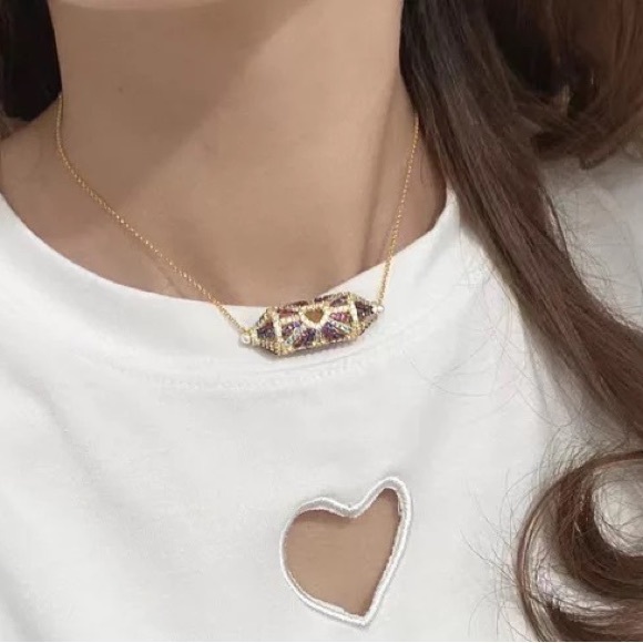 Rainbow Spinner Heart Necklace - Picture 5 of 16